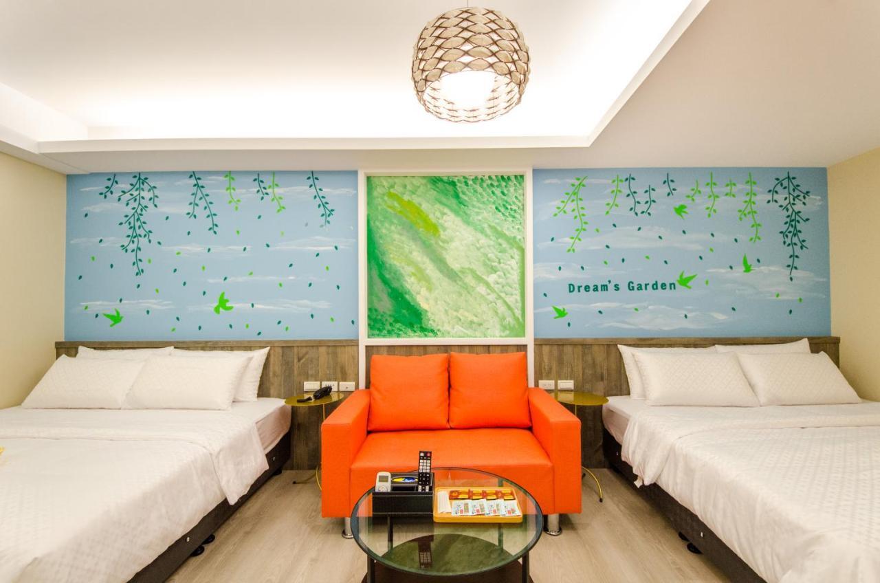 安尼赫時尚旅店 Anich Fashion Inn I 墾丁大街 I 親子遊戲區 I 停車位 Экстерьер фото